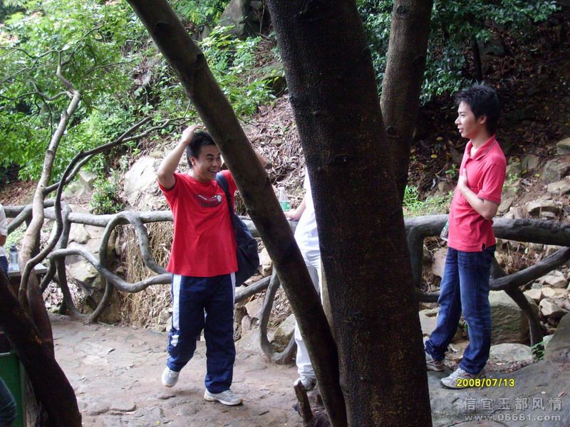 S7302464.JPG