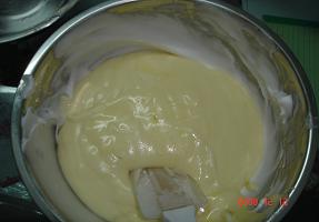 12������ǽ���ǰ���μ��뵰�װ�õĵ��ƺ�����ʣ�µĵ����.JPG