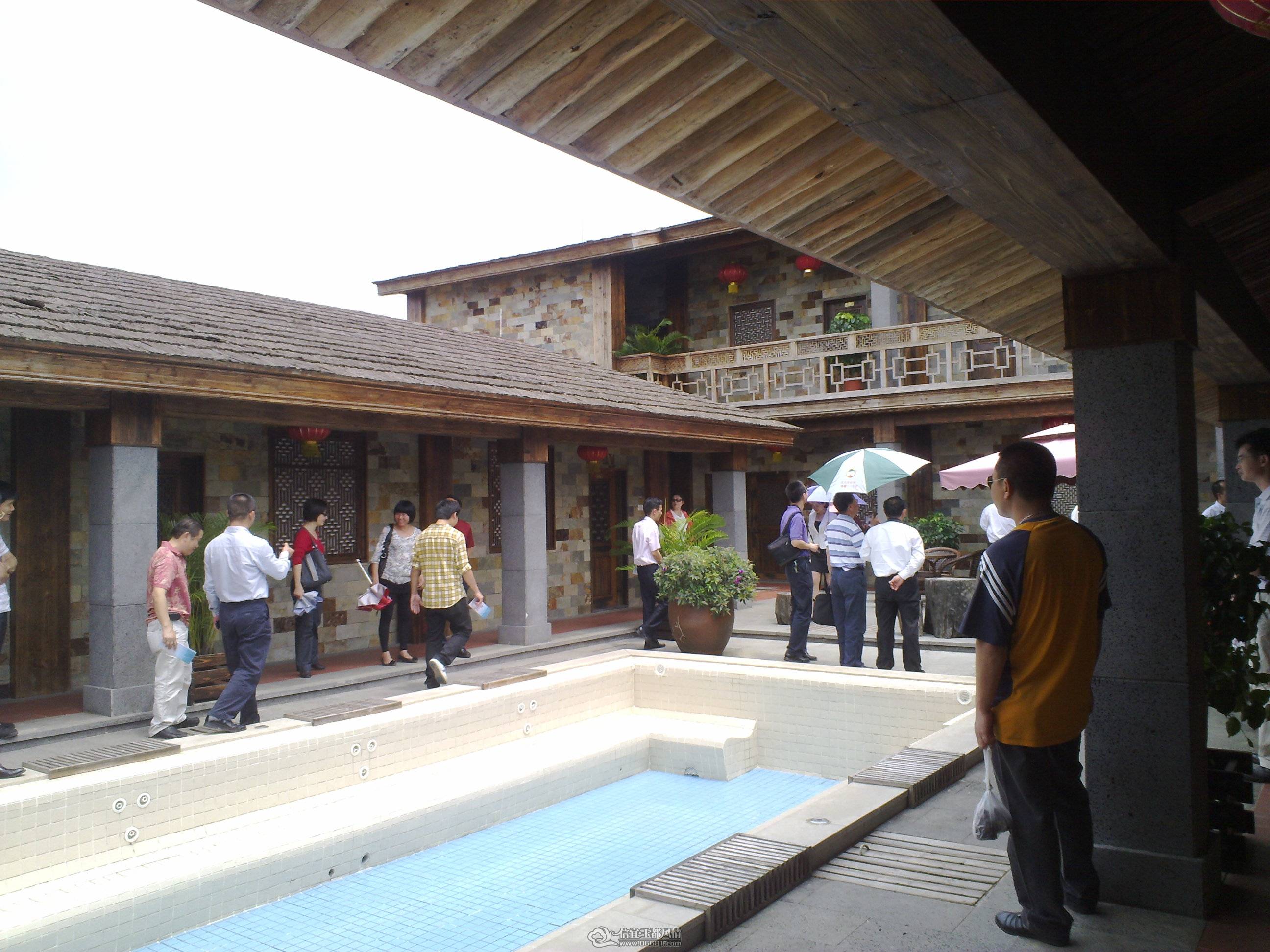 201104261355.jpg