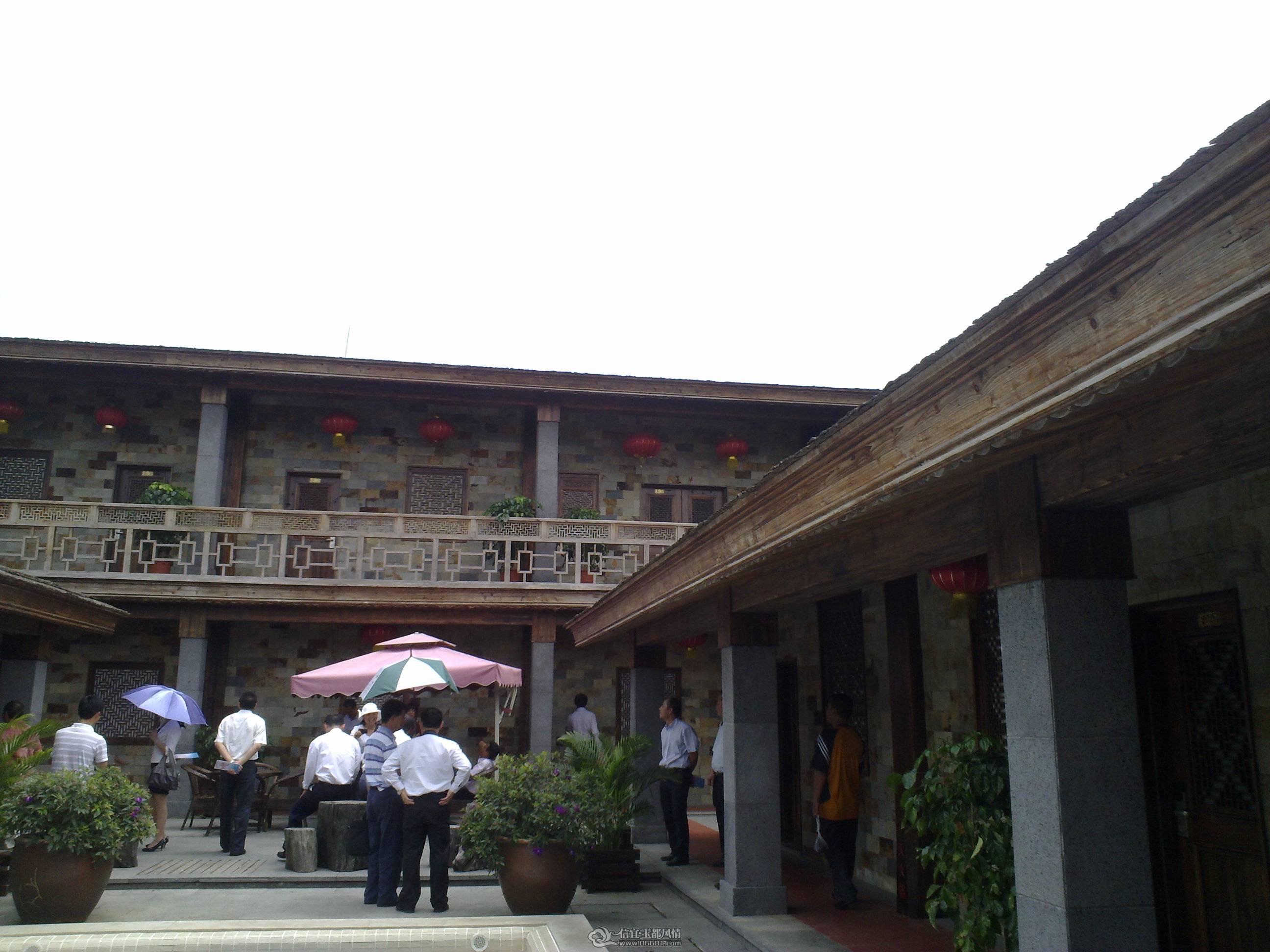 201104261357.jpg