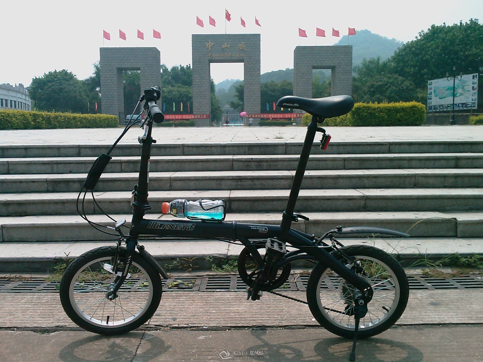 201105280503_150.jpg