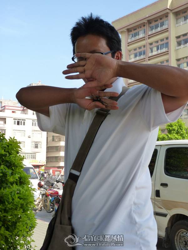 E.jpg
