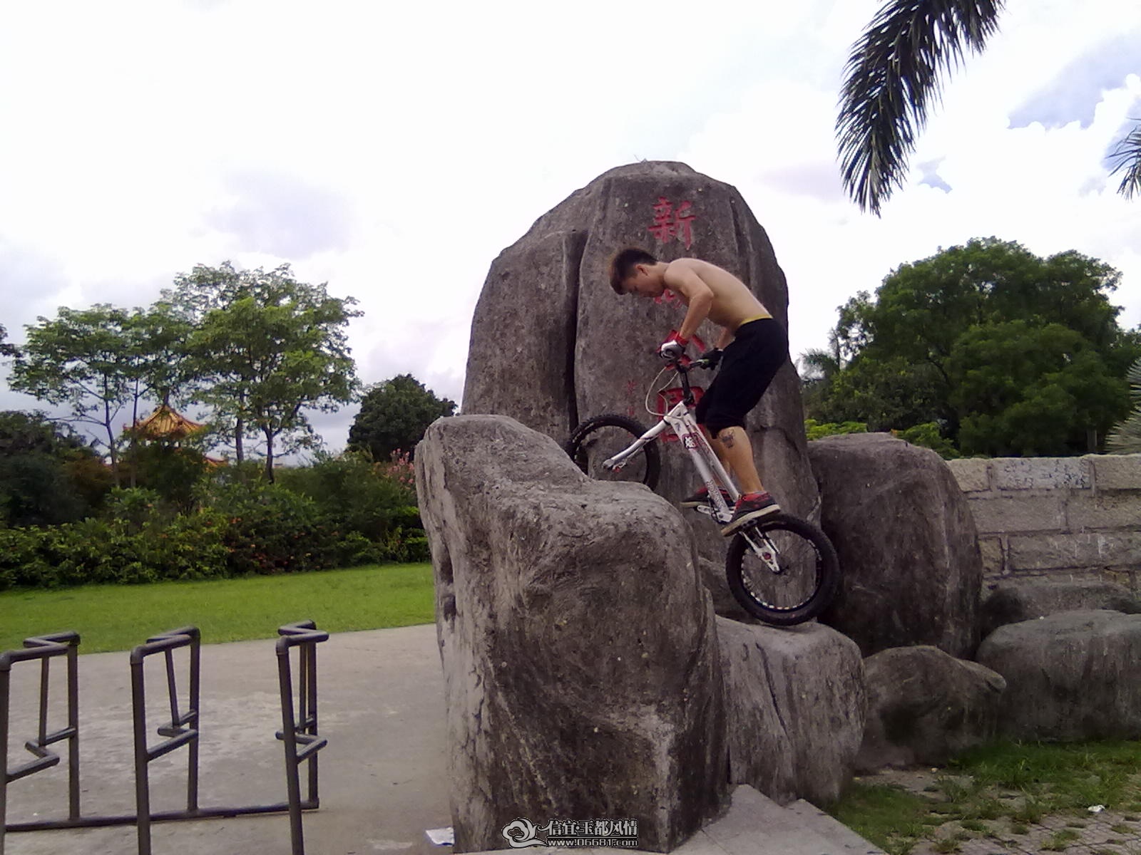 20110617376.jpg