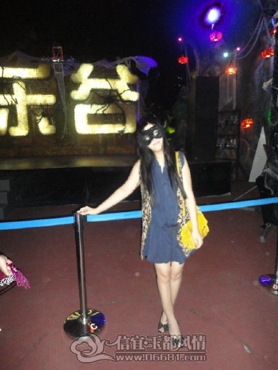 QQ��ͼ20111101235406_����.jpg