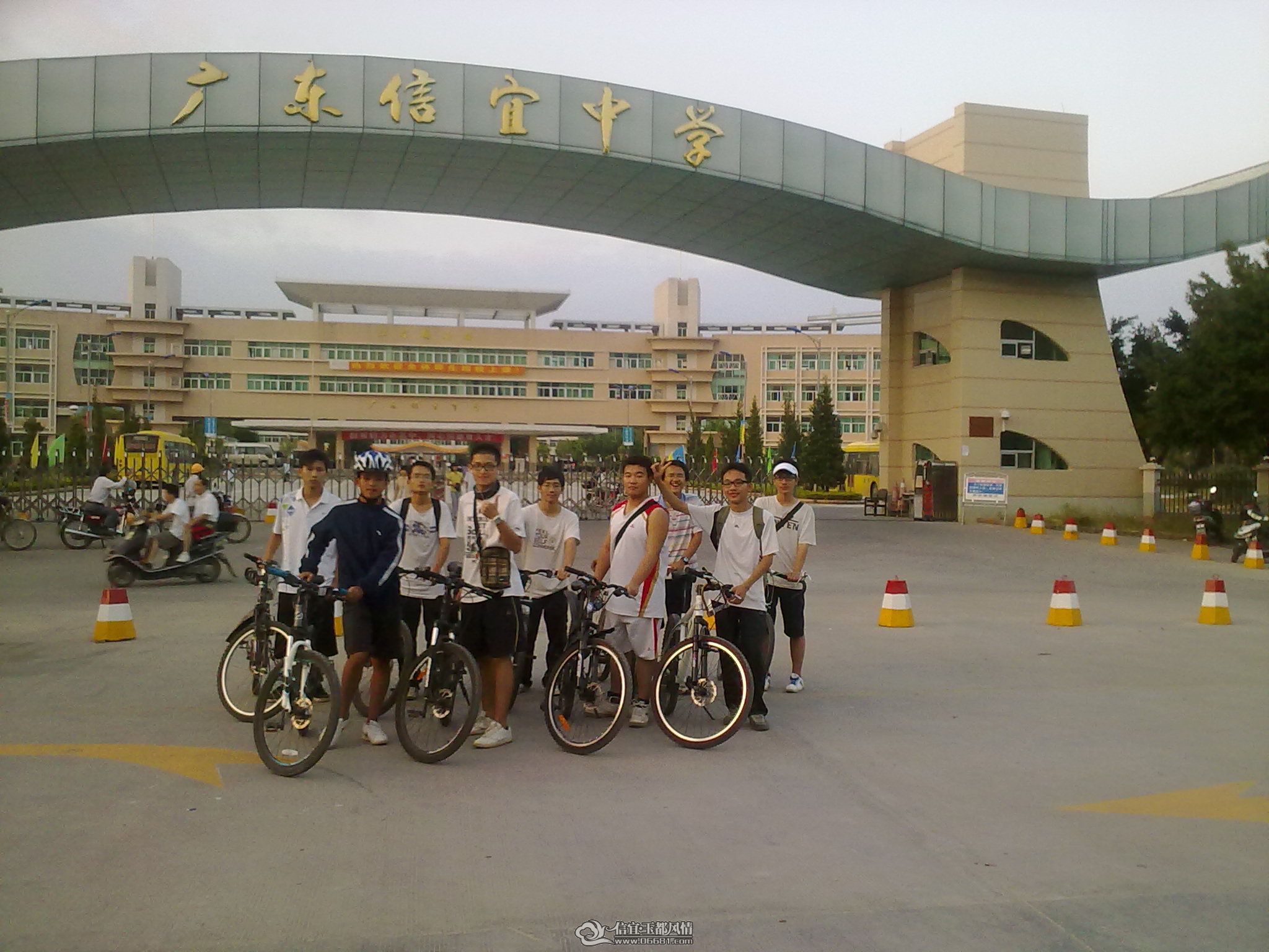 20111029834.jpg