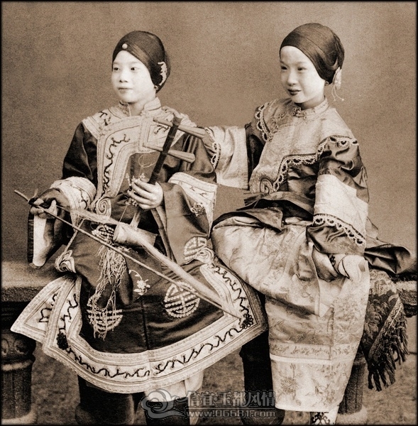 �輿 ��� 1901.jpg