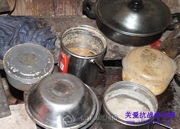 120424ponzhqqj3vr6secj.jpg