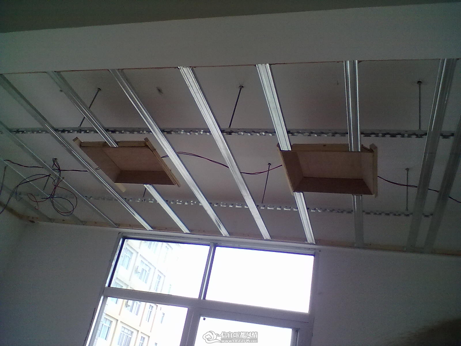 20120209465.jpg