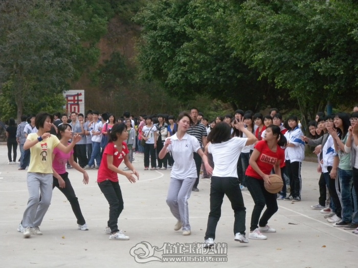 321BasketballMatch 004_001.jpg