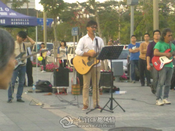 201203174066.jpg