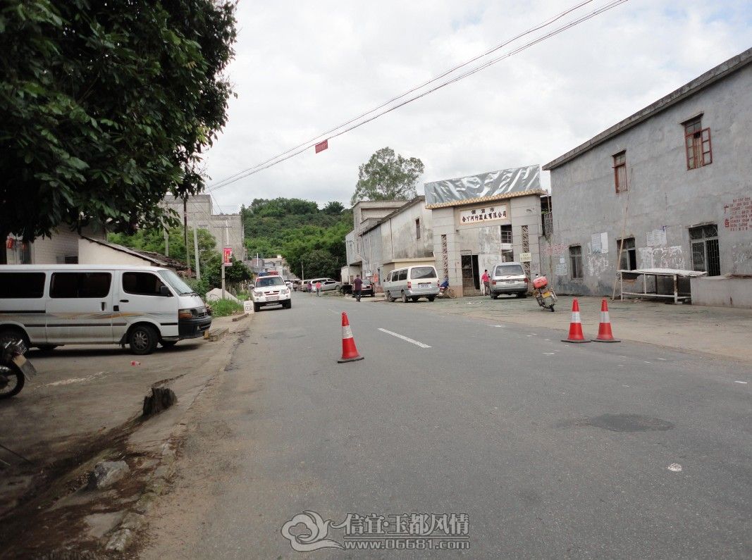 QQ��ͼ20120523174325.jpg