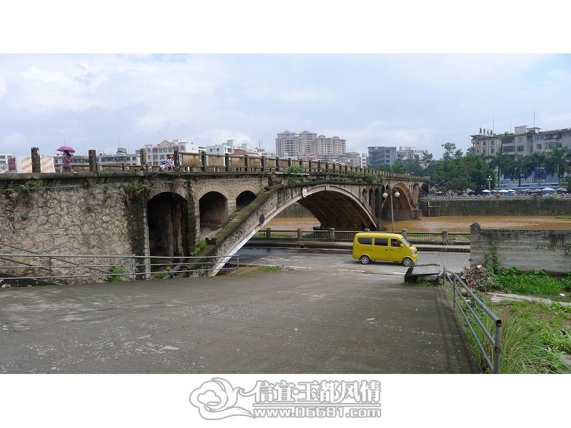P1000438(001)(001).jpg