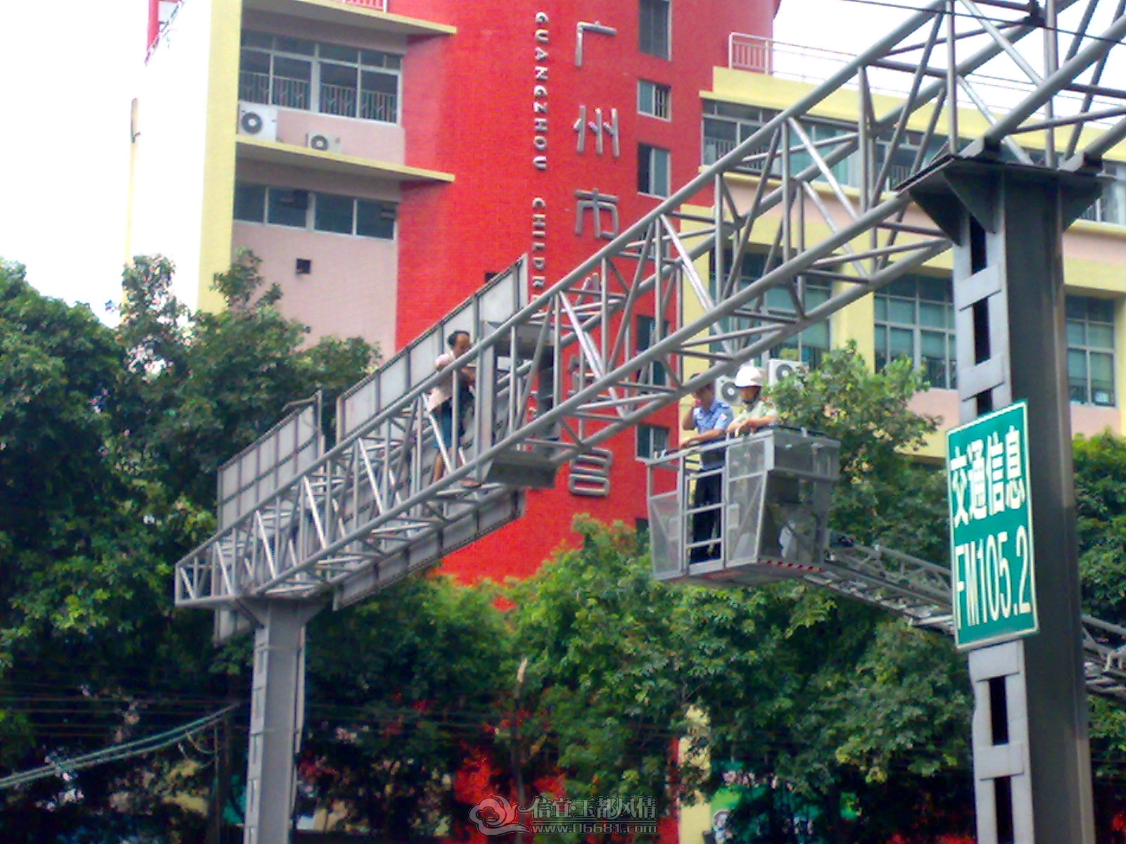 20120819859.jpg