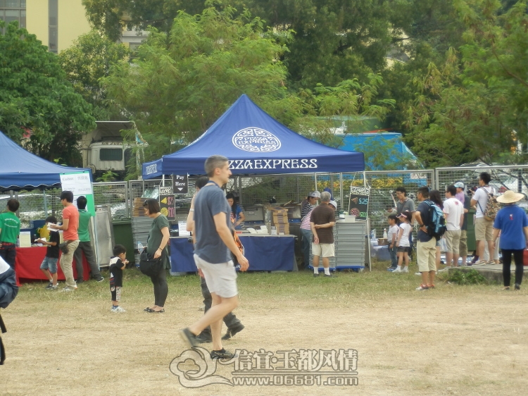 2012101421.jpg