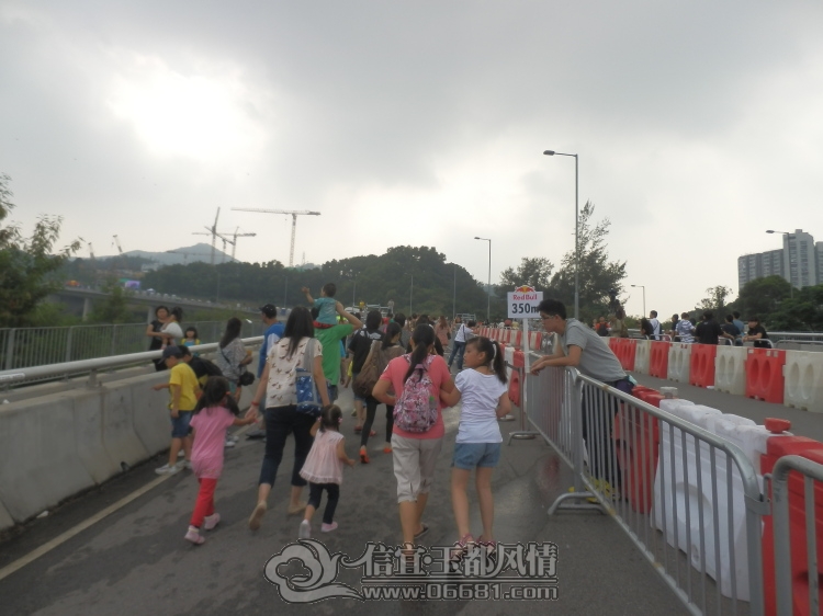 2012101427.jpg
