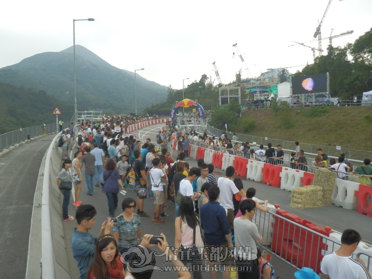 2012101429.jpg