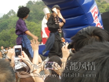 2012101405.jpg