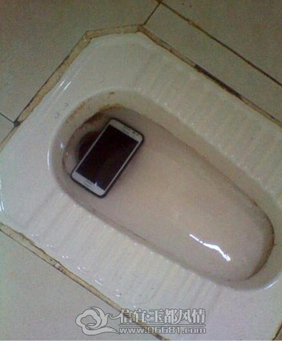 �������Ļ���ֻ��Ƕ�ô�����ǰ�.jpg