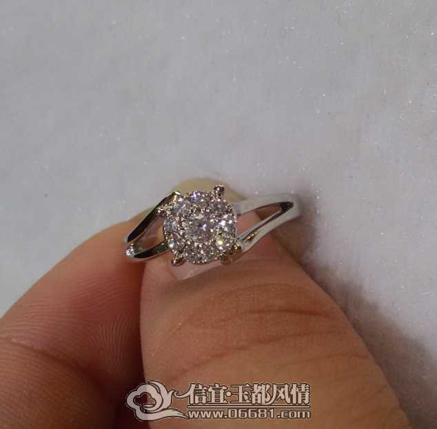 18K�׽���ʯ��ָ