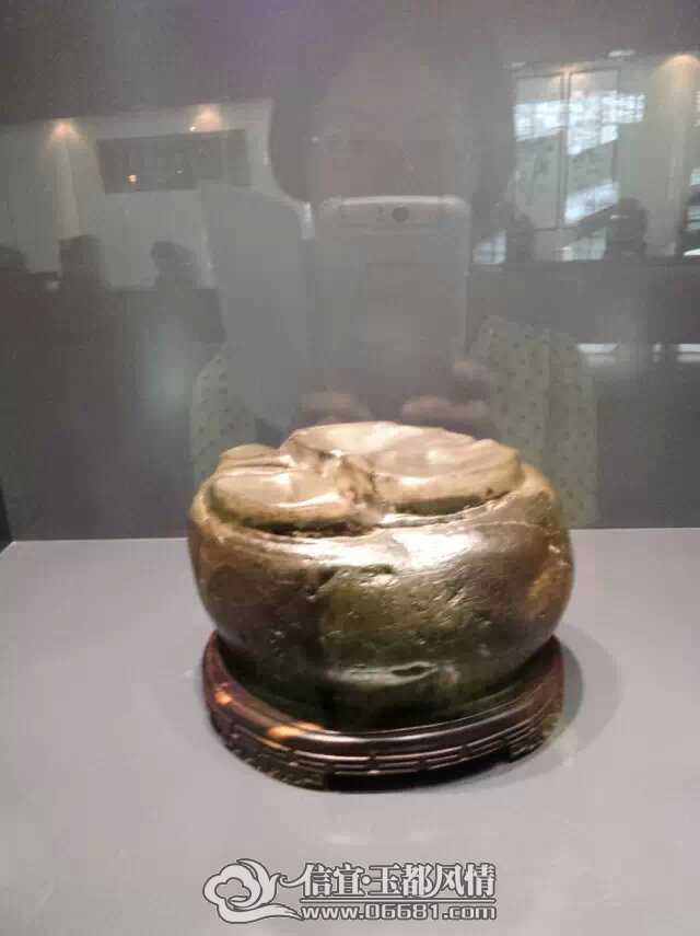 ʯͷ.jpg