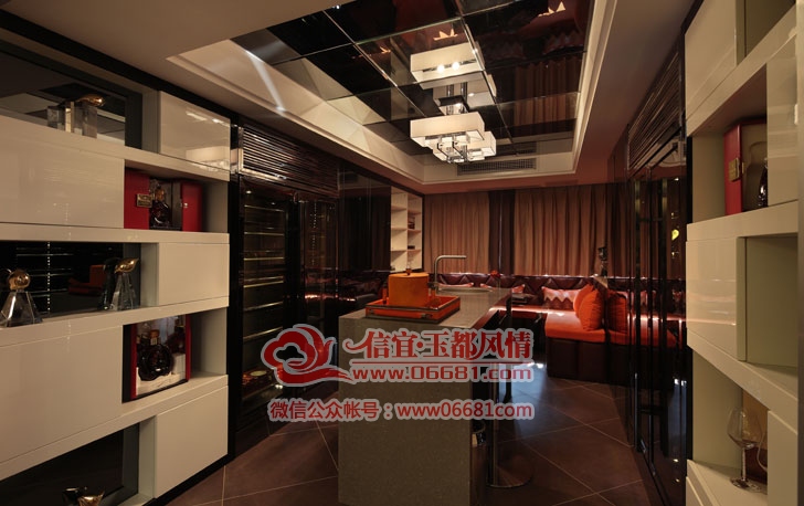 141321039987a2ef-0.jpg