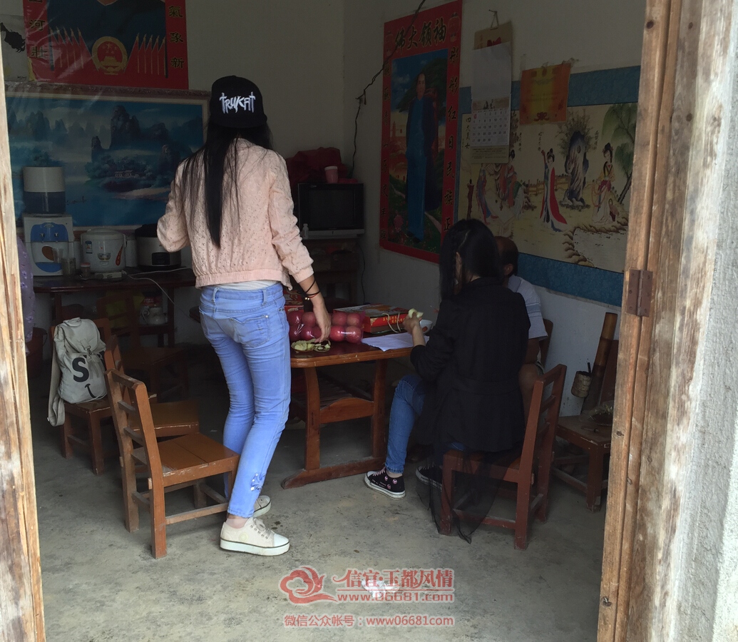 QQ��ͼ20150922181658.jpg