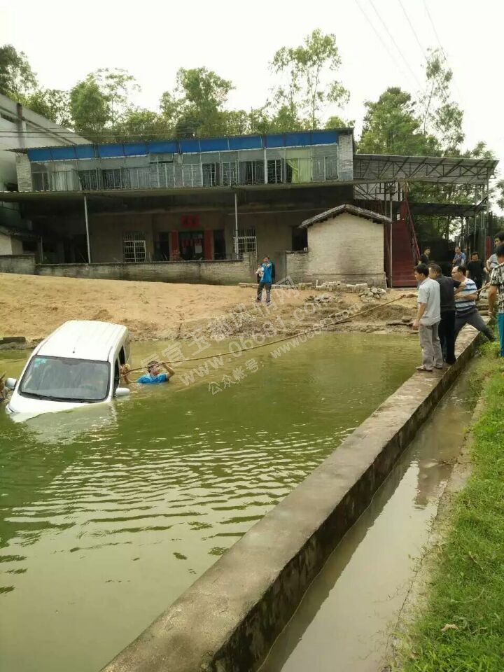 b2.jpg