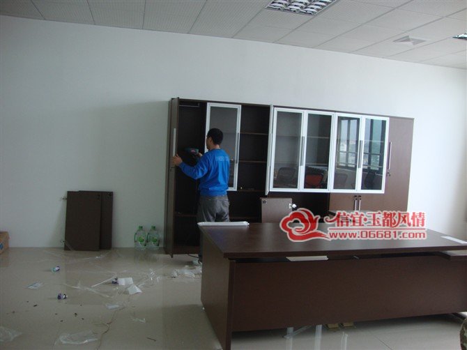 141608fg5t9yvw2it8h587.jpg