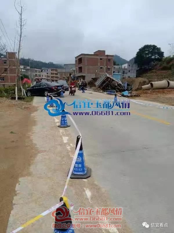 �������±�������ײ  һ�˵��ر���������