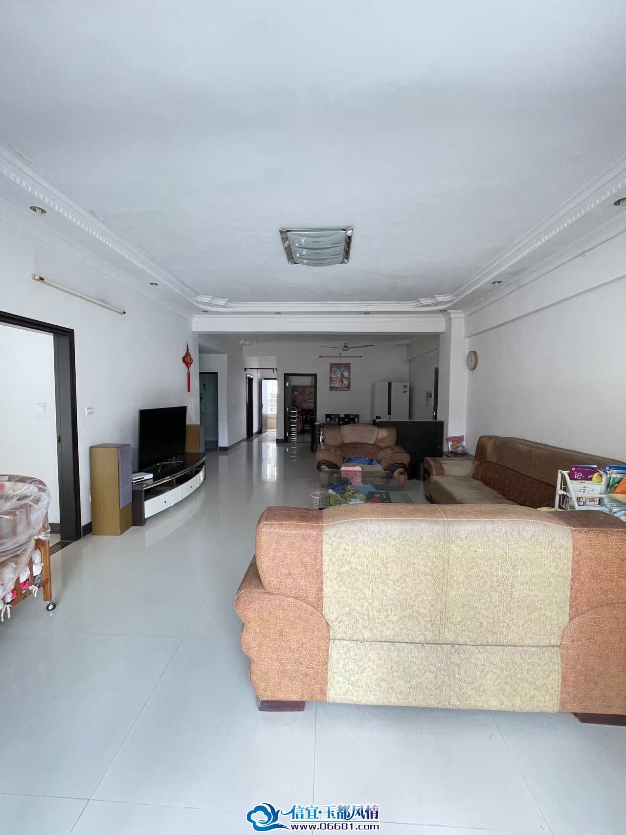 ebfcff3d02681c10a2a2357f01d4a4a3.jpg