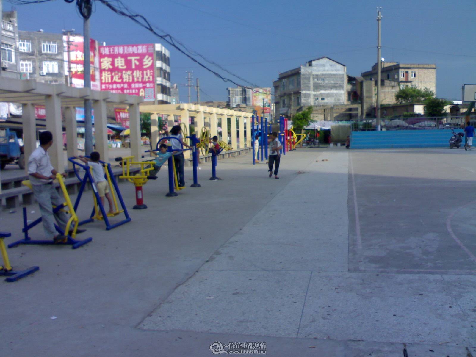 Q_T%H`2_361F3PL@UXD[[SD0.jpg