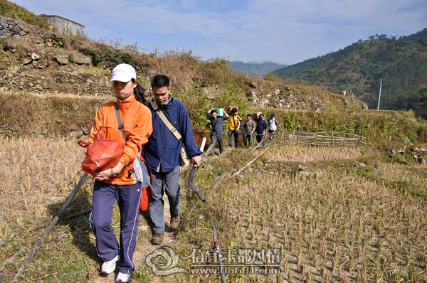 02.jpg
