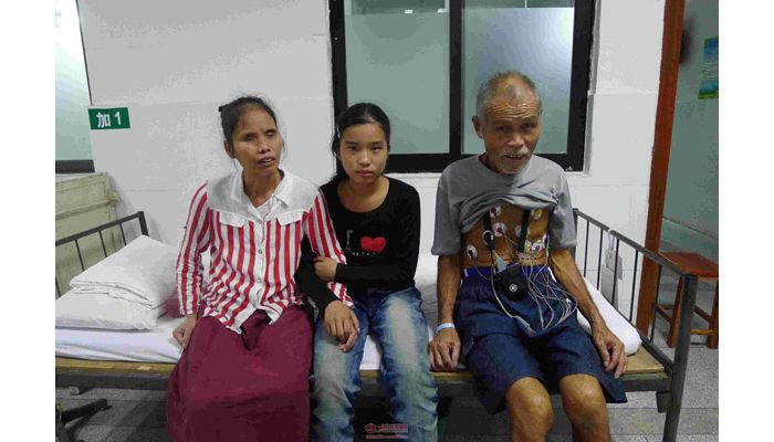 ĸä���� �ض�����һСѧ��Ը��������׾ȸ�