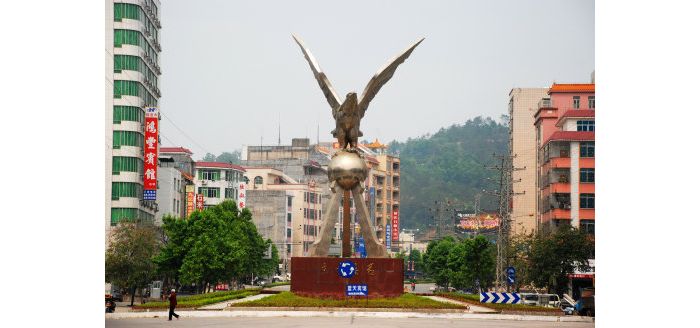 ӭ��������칤��ץ��ʩ�� ��ӥת�̰뾶����С3.5��