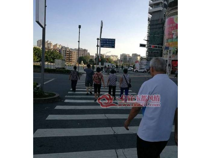 �ع����������ͨ��·�����˴���Ƶ���Ϊ �����������ؽ�ͨ����
