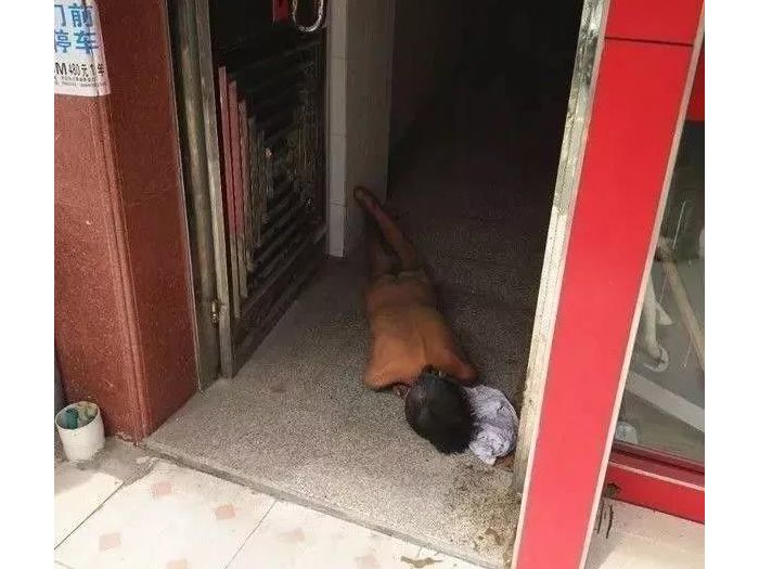 ����·һ����û�������к����������Ĵ�����