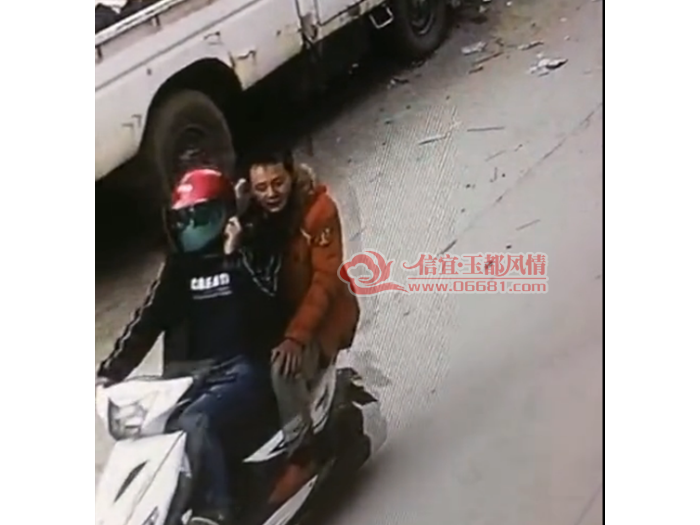 ��������һ͵����3Сʱ����������2̨Ħ��