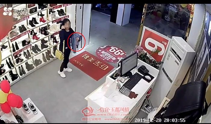 Ů��������ĳ���̡�˳��ǣ�� �������ȫ����