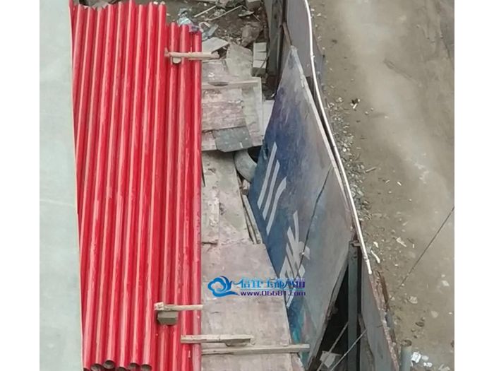 ���˳ض�����Ժ�½���¥�ֳ������ ��ζ�̱�