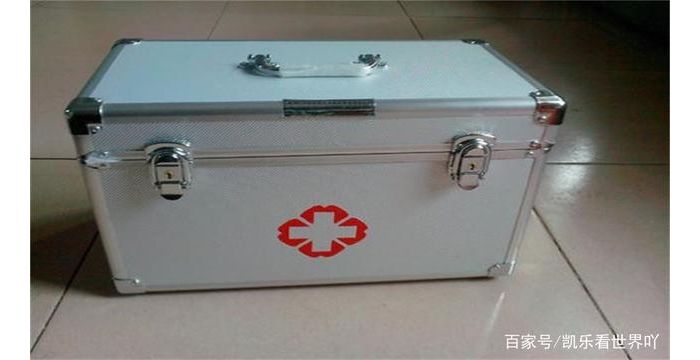 �Լ��αر��ĺ����ĺ������м�����