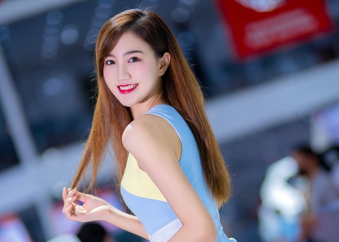 ֪����Ů��ģһЦ������