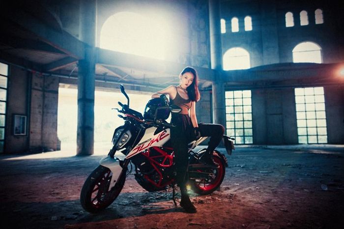 ��쪻���Ů������ͼƬ