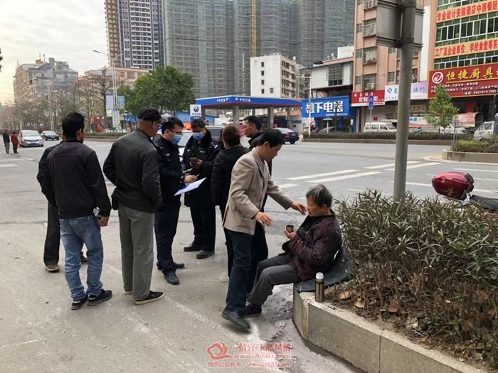 ����һŮ�Ӽ�Ħ�г�ײ���������뿪 ·�˼�ʱ��ֹ